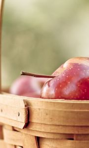 Preview wallpaper apple, fruit, ripe, basket