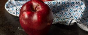 Preview wallpaper apple, red, fruit, still life