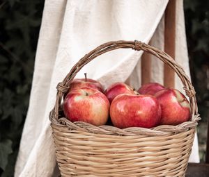 Preview wallpaper apples, basket, fruit, red