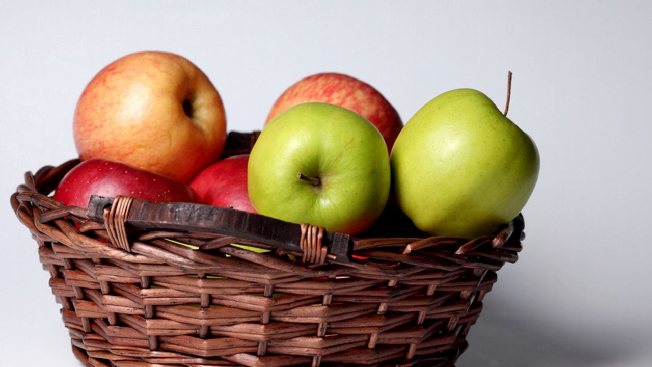 Wallpaper apples, basket, fruit, green, red