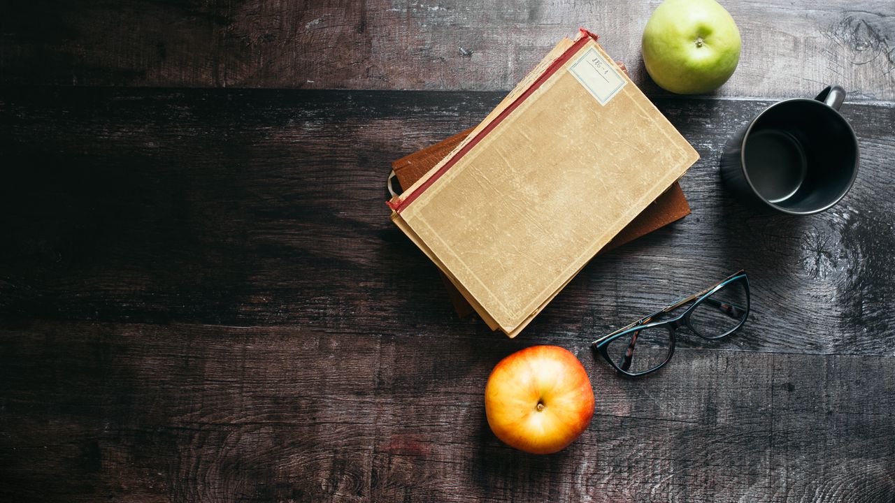 Wallpaper apples, books, glasses, reading, aesthetics