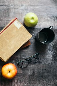 Preview wallpaper apples, books, glasses, reading, aesthetics