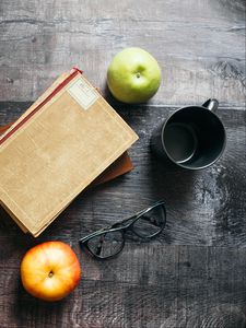 Preview wallpaper apples, books, glasses, reading, aesthetics