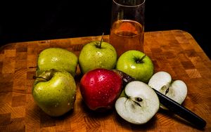 Preview wallpaper apples, fruit, drops, glass, fresh