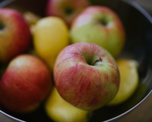 Preview wallpaper apples, fruit, fresh, bowl