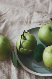 Preview wallpaper apples, fruit, plate, cloth