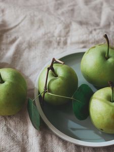 Preview wallpaper apples, fruit, plate, cloth