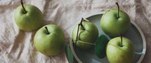 Preview wallpaper apples, fruit, plate, cloth