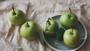 Preview wallpaper apples, fruit, plate, cloth