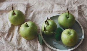 Preview wallpaper apples, fruit, plate, cloth