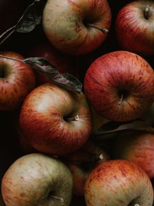 Preview wallpaper apples, fruit, red, leaves