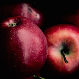 Preview wallpaper apples, fruit, red, ripe