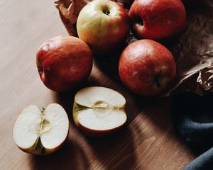 Preview wallpaper apples, fruit, red, slices