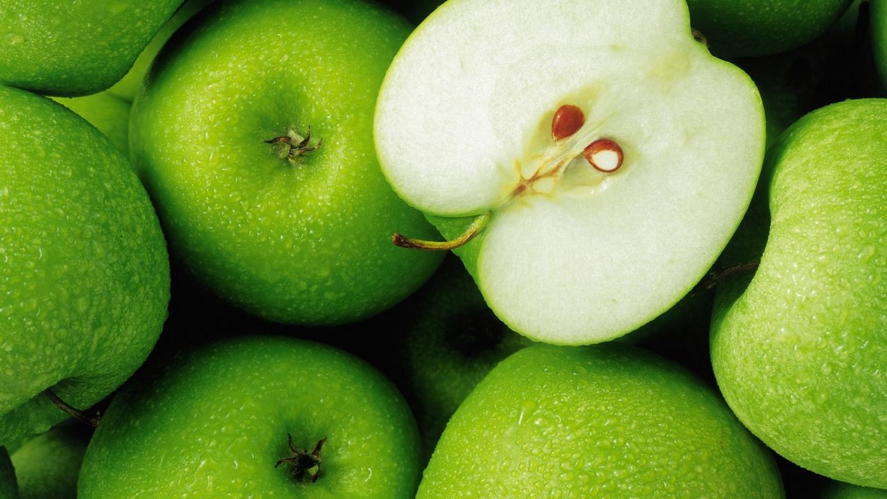 Wallpaper apples, green, fruit, drops, half