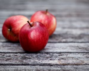 Preview wallpaper apples, red, boards