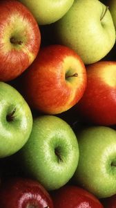 Preview wallpaper apples, red, green, yellow, grades