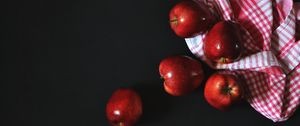 Preview wallpaper apples, towel, fruit, ripe