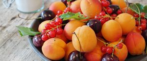 Preview wallpaper apricots, cherries, currants, fruit, berries