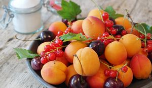 Preview wallpaper apricots, cherries, currants, fruit, berries