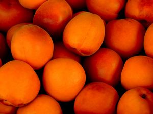 Preview wallpaper apricots, fruit, ripe