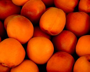 Preview wallpaper apricots, fruit, ripe