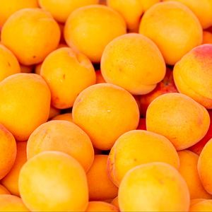 Preview wallpaper apricots, fruit, yellow, ripe, fresh