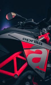 Preview wallpaper aprilia, motorcycle, bike, sport, side view