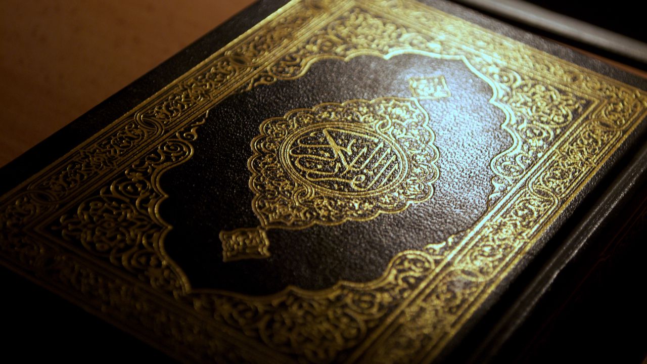 Wallpaper arabic, islam, calligraphy, quran, macro, holy book