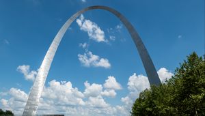 Preview wallpaper arch, monument, memorial, architecture, park, sky, clouds