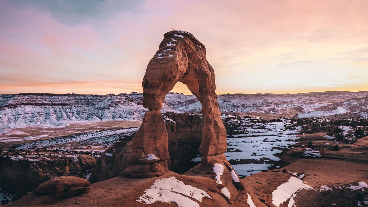 Wallpaper arch, rock formation, natural arch, delicate arch