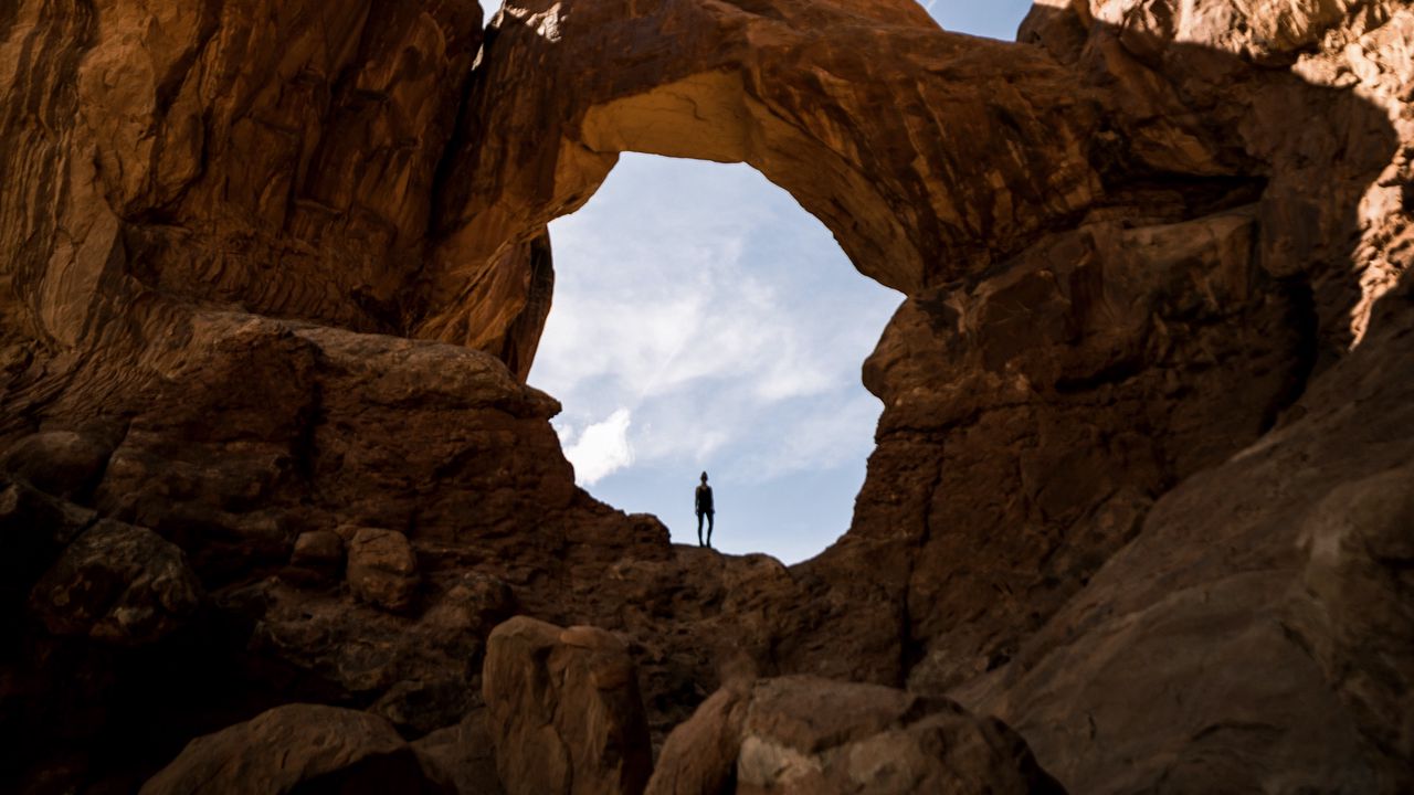 Wallpaper arch, rocks, loneliness, alone, silhouette, national park