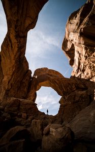 Preview wallpaper arch, rocks, loneliness, alone, silhouette, national park