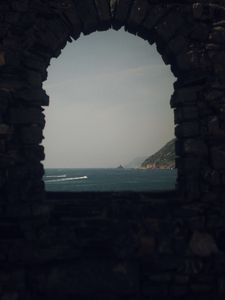 Preview wallpaper arch, sea, horizon, view