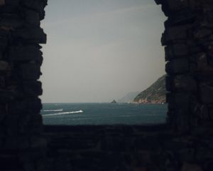 Preview wallpaper arch, sea, horizon, view