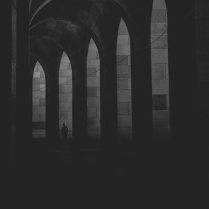 Preview wallpaper arches, lonely, bw, loneliness