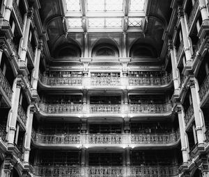 Preview wallpaper architecture, balconies, columns, bw