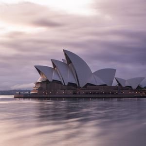 Preview wallpaper architecture, building, dusk, sydney