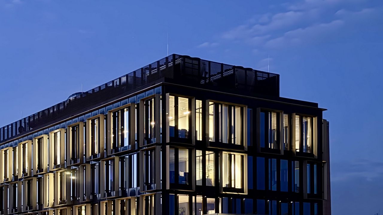 Wallpaper architecture, building, windows, edges