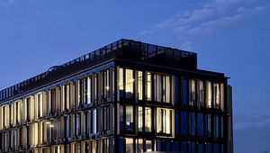 Preview wallpaper architecture, building, windows, edges