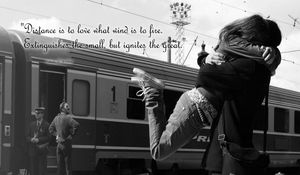 Preview wallpaper arms, couple, meeting, waiting, train