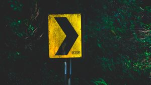 Preview wallpaper arrow, pointer, sign, direction, yellow, black, green