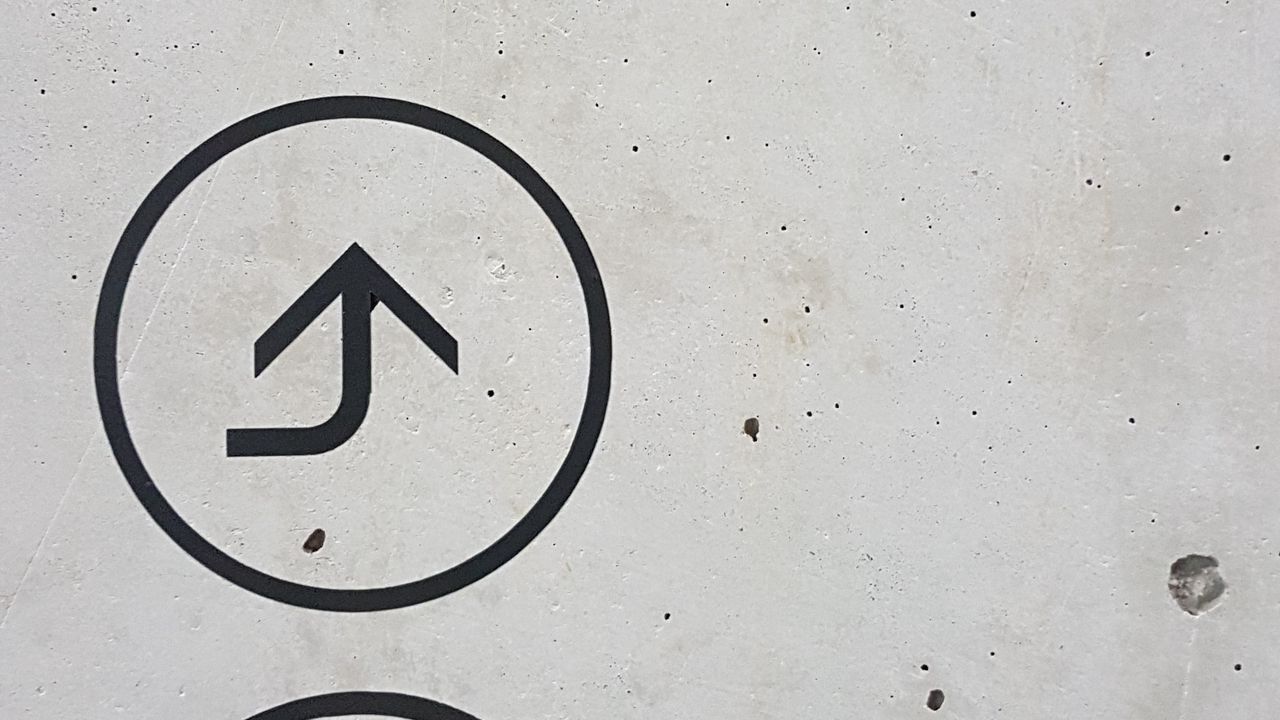 Wallpaper arrow, pointer, wall, concrete