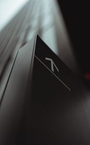 Preview wallpaper arrow, pointer, wall, black