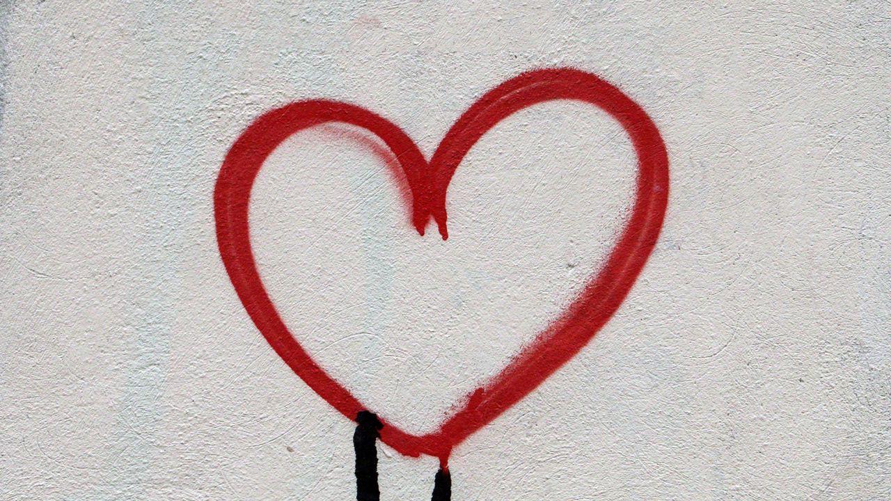 Wallpaper art, heart, paint, love