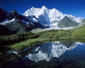 Preview wallpaper asia, mountains, clouds, water, reflexion, top, greens