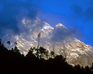 Preview wallpaper asia, mountains, outlines, fog, rocks, trees