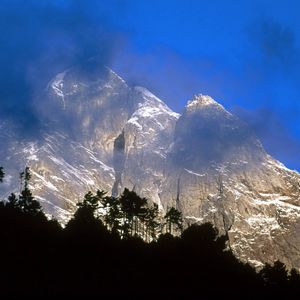 Preview wallpaper asia, mountains, outlines, fog, rocks, trees