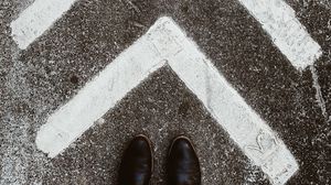 Preview wallpaper asphalt, marking, arrows, feet, shoes