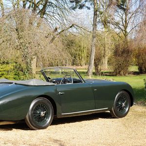 Preview wallpaper aston martin, 1952, green, side view, style, cars, retro, nature, trees, shrubs