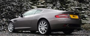 Preview wallpaper aston martin, db9, 2004, gray, side view, style, cars